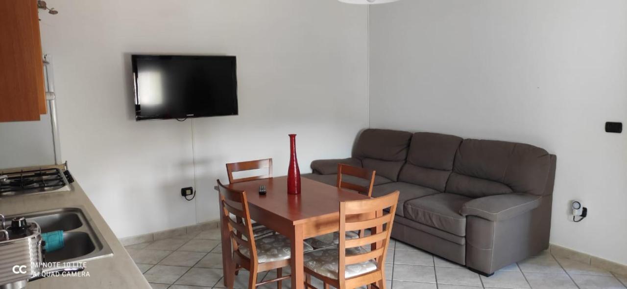 Trilocale La Corte Montaquila Экстерьер фото